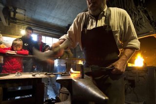 Craignant une perte de connaissances en lien avec leurs métiers, plusieurs professionnels de la forge traditionnelle alliés au Musée du fer et du chemin de fer de Vallorbe (sur l'image) se sont adressés au Canton de Vaud afin de faire reconnaître ...
